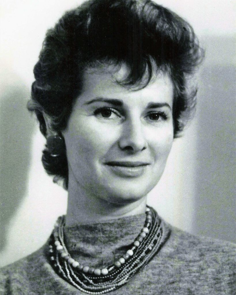 Claire Cynthia Wolansky
