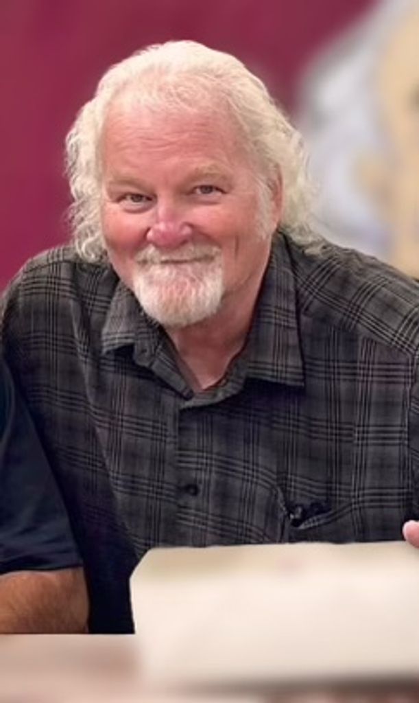 Robert "Mike" Chambers