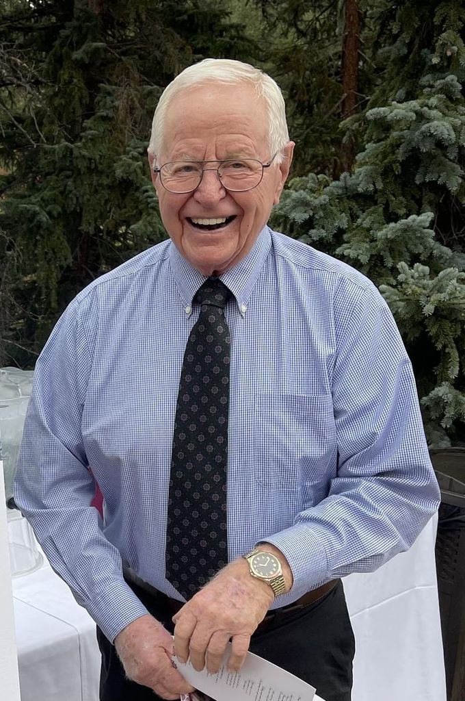 Eddie Carroll French Profile Photo