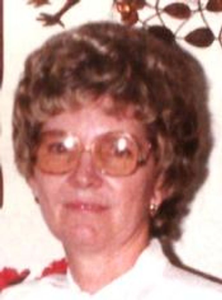 Flora "Flo" Lee Luker
