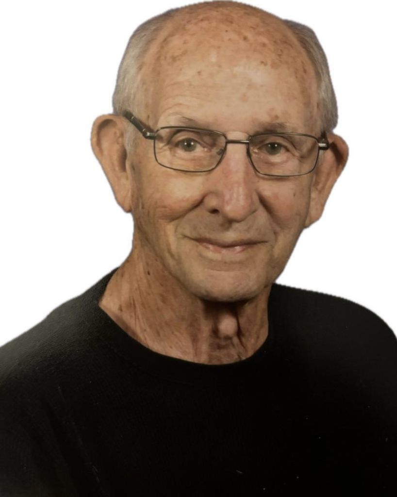 Howard D. "Dutch" Reed Profile Photo