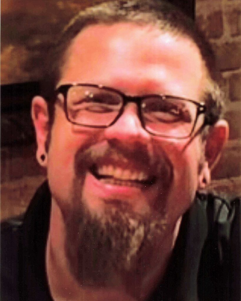 Travis Edward Crook