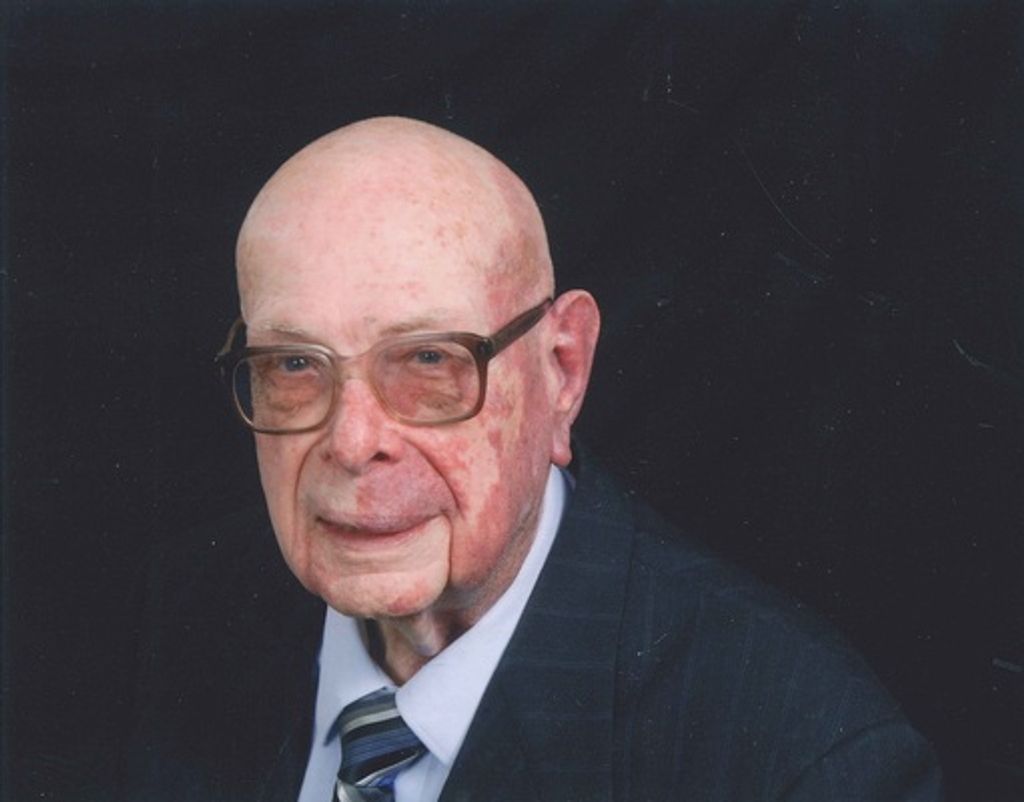 Eugene "Gene" Holloway Sloan