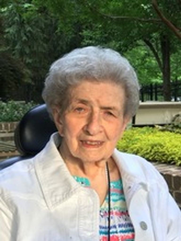 Dolores Rytel (Petrecca) Profile Photo