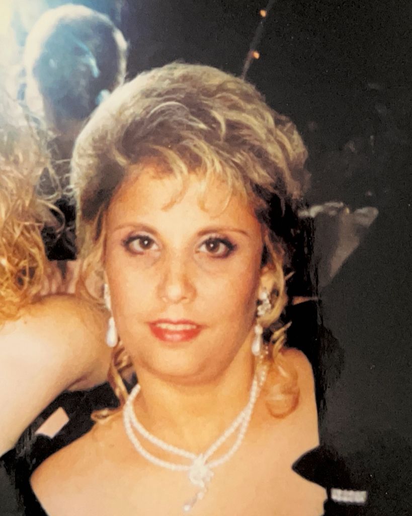 Yolanda Gallo