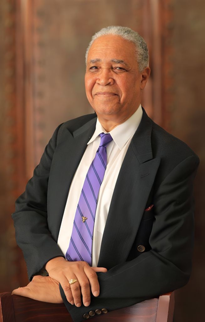 Bob Lapierre Profile Photo