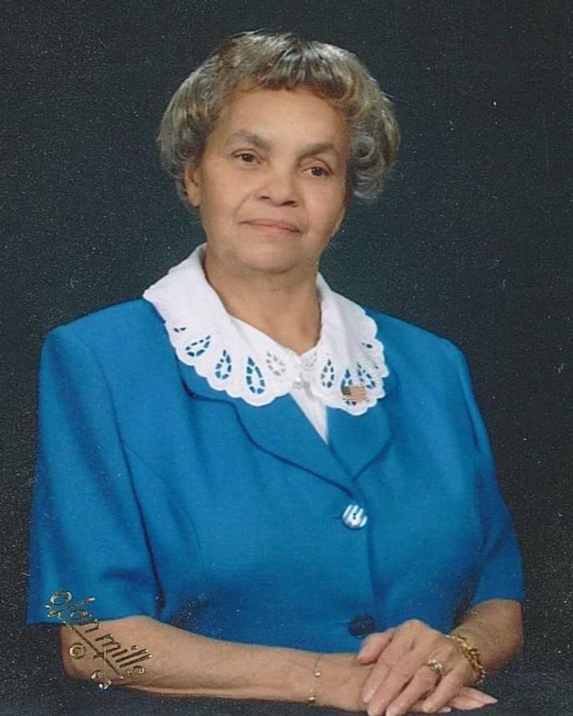 Manuela G. Padilla Profile Photo