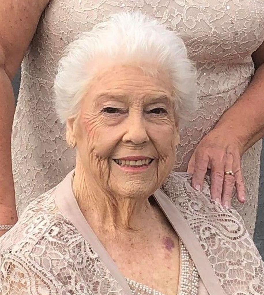 Barbara Burns Downer