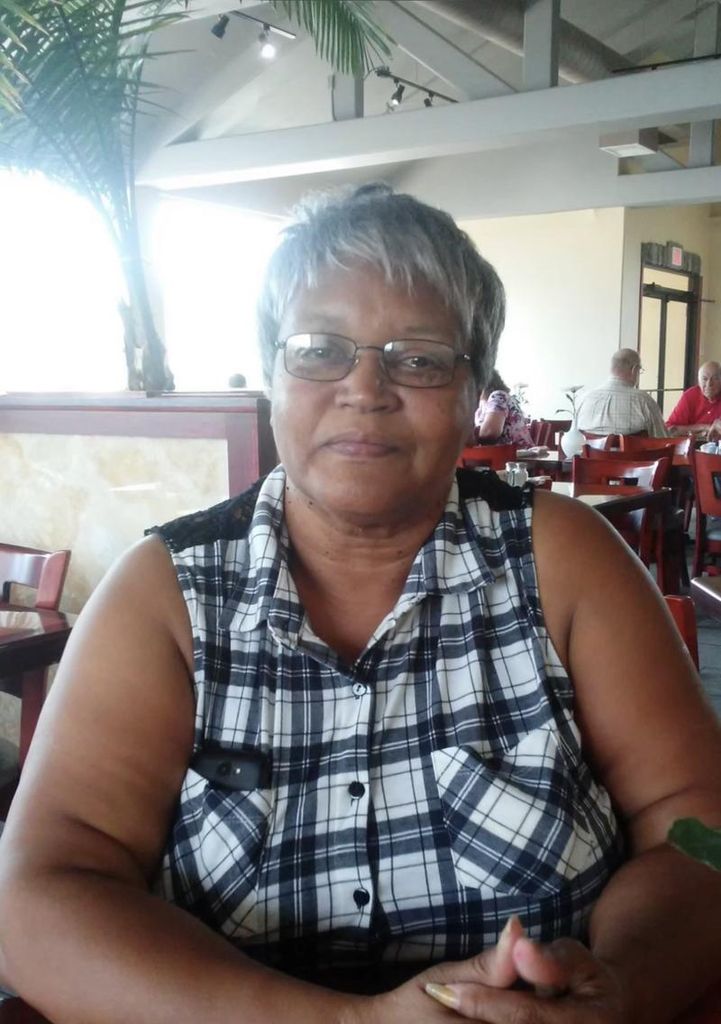 Susan Cozzetter Richardson-Parchmon Profile Photo