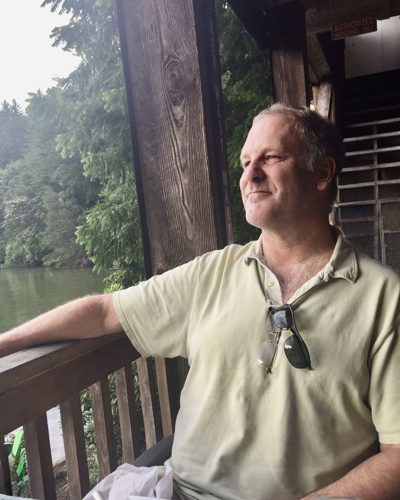 Stephen Richards Profile Photo