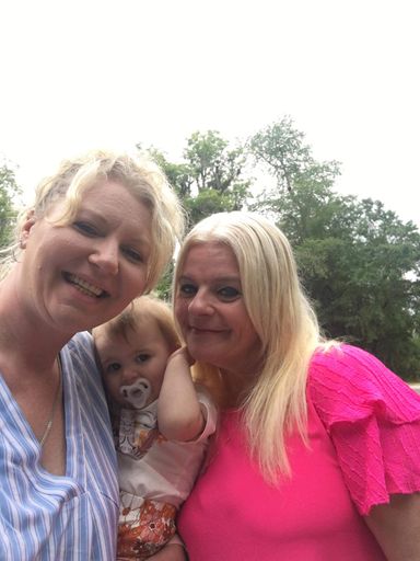 Sarah Irene Elmgren photo gallery thumbnail 8 of 168