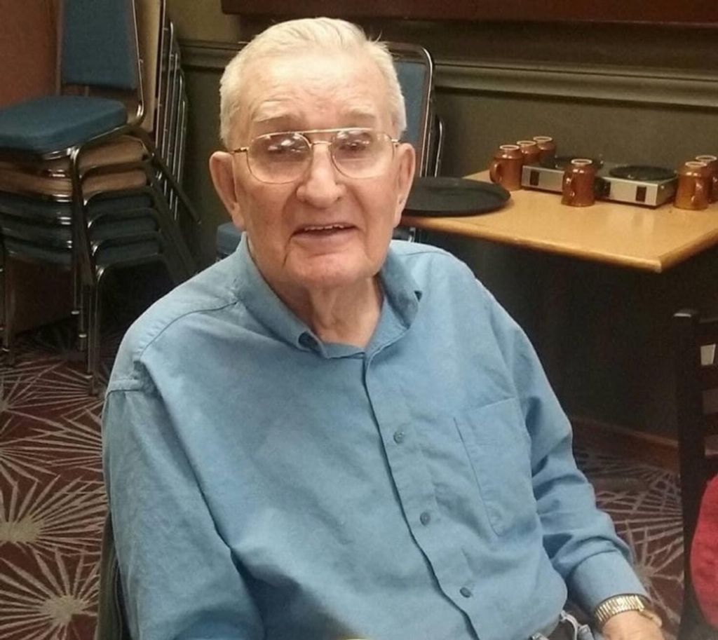 Clyde Enis Smith Profile Photo