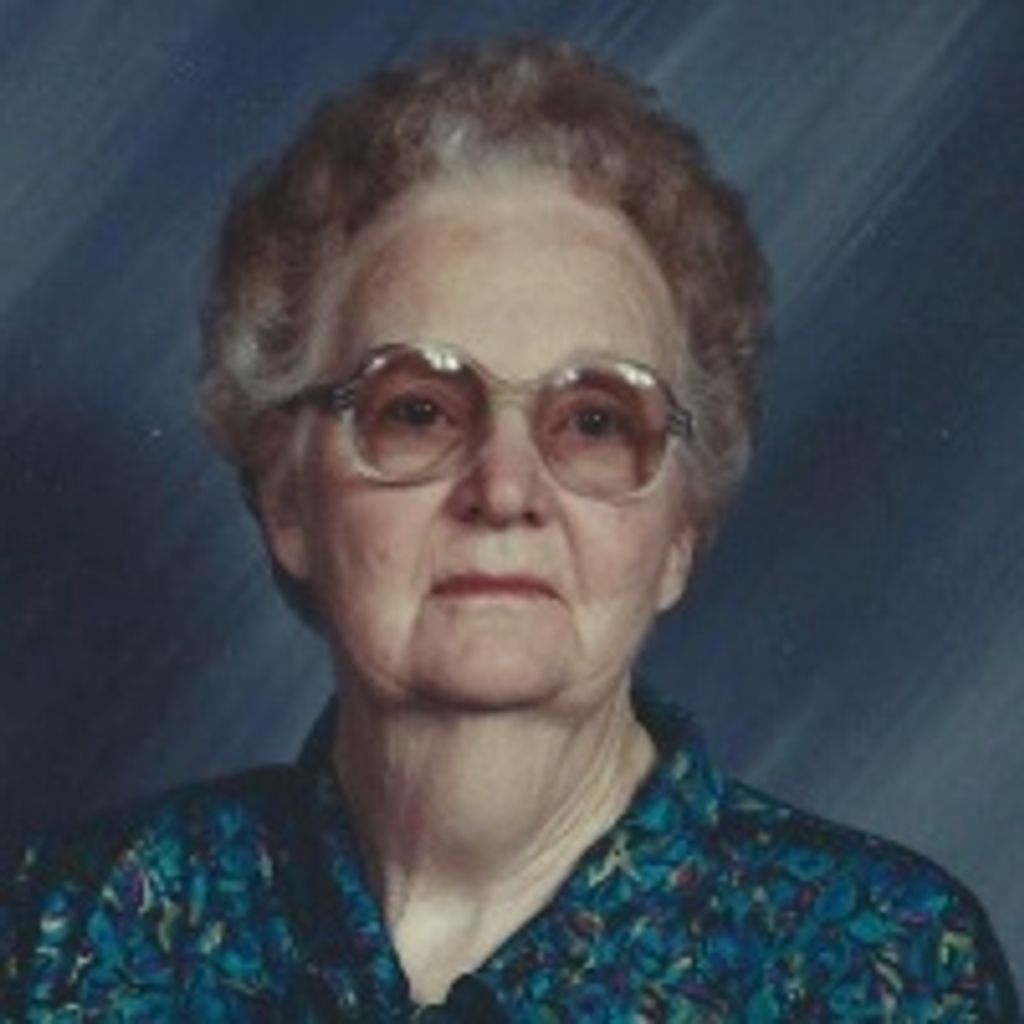 Cleo Evelyn Carr