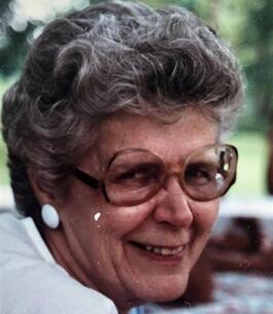 Fern Tegi Profile Photo