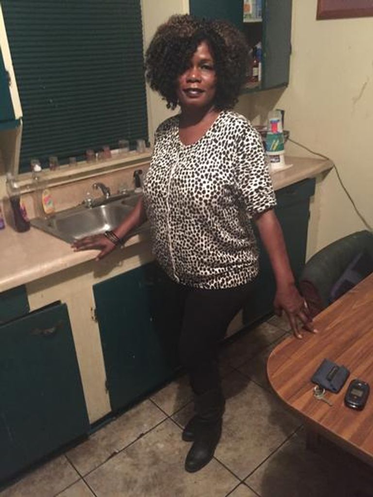 Vivian Hodges Profile Photo