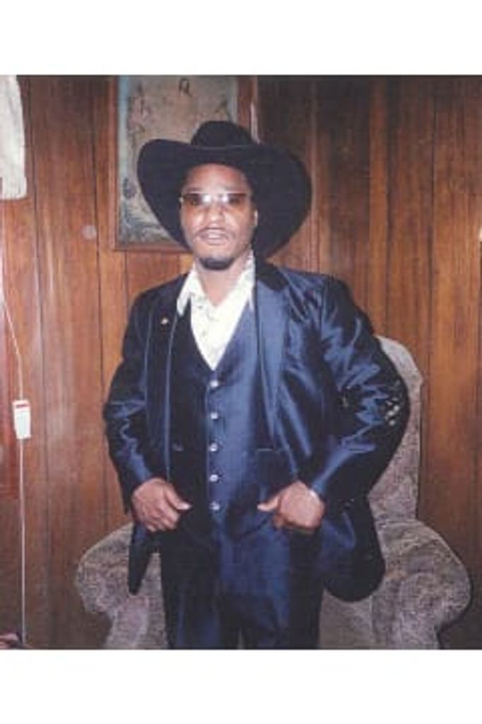 Mr. Darius  Mark Edwards