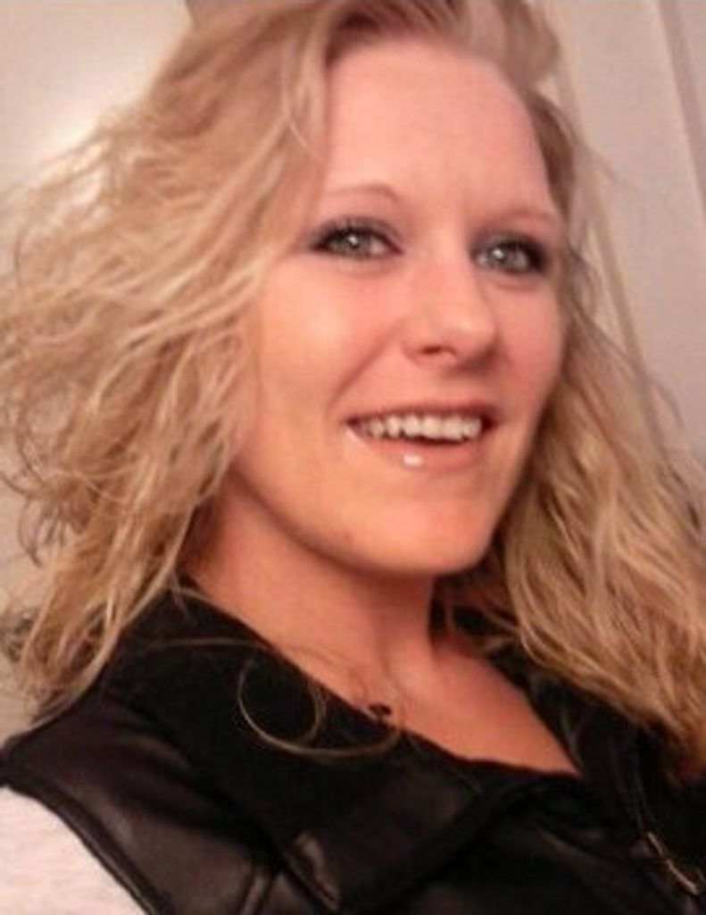 Angela Dawn Oyer Profile Photo