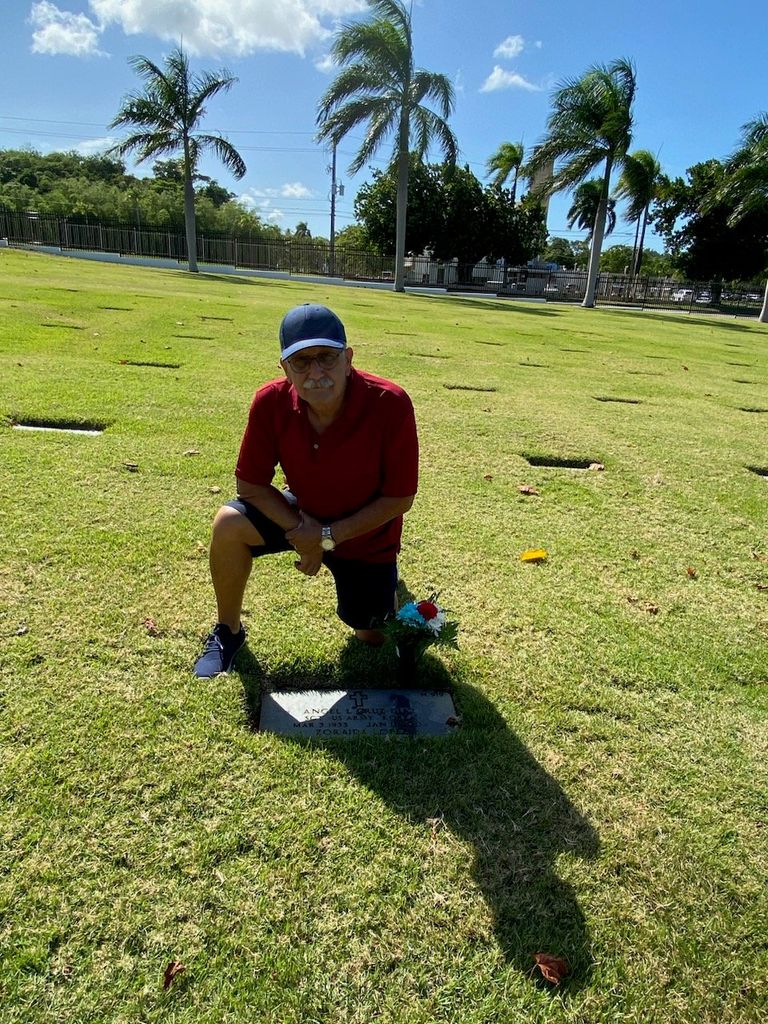 Angel L. Cruz Profile Photo