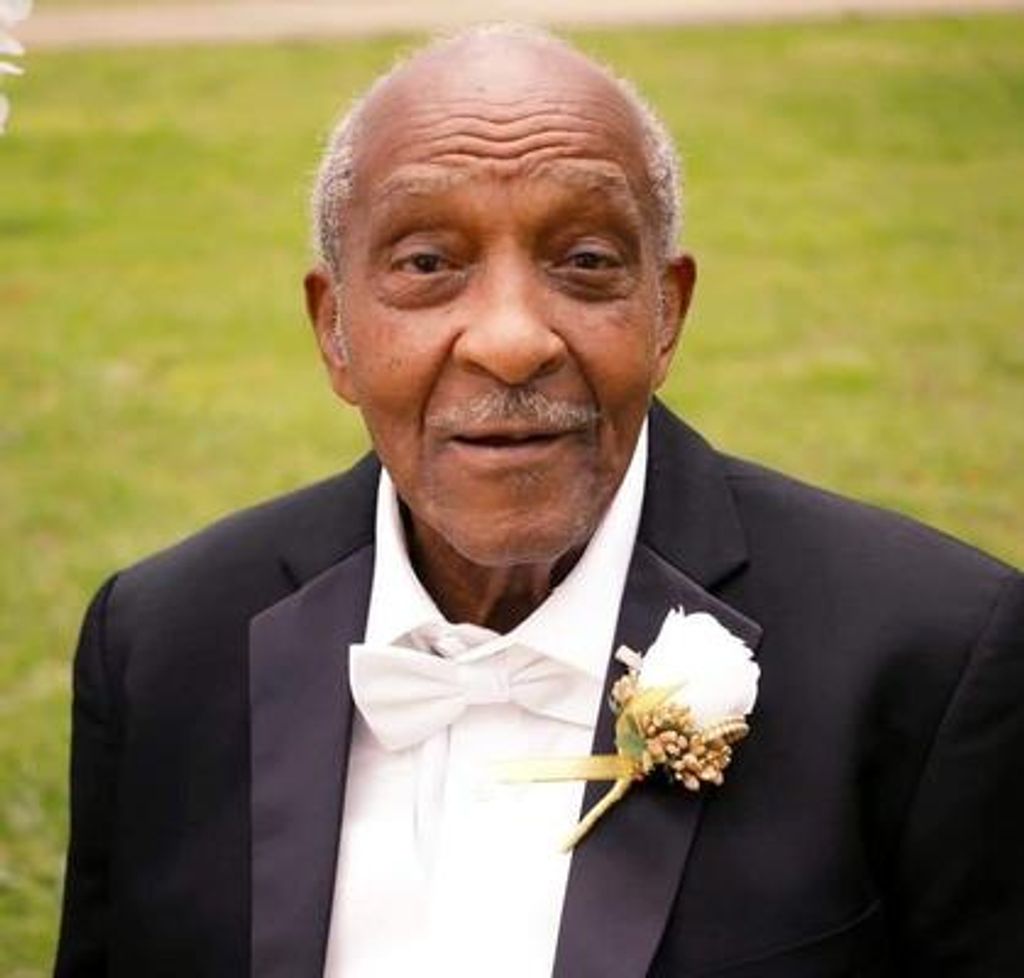 Whit Junior "Pop" Mcclintock Profile Photo