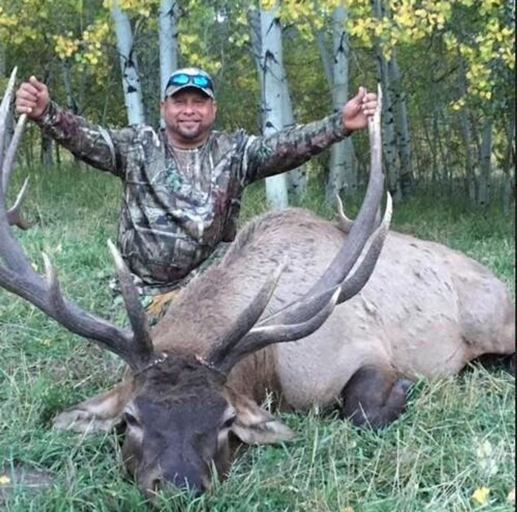 Gustavo J. Martinez Profile Photo