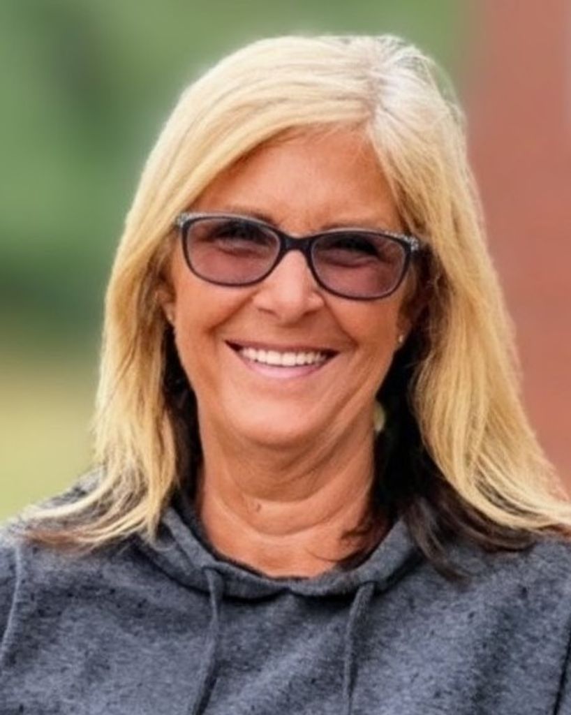 Donna Marie Cowan Profile Photo