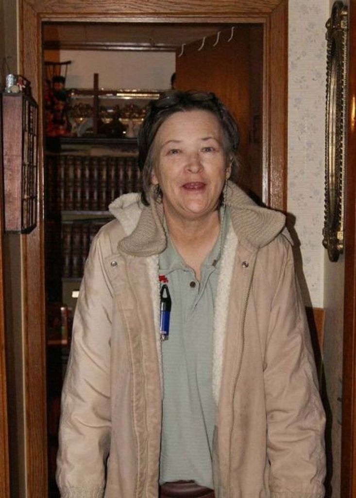 Elizabeth Phillips Profile Photo