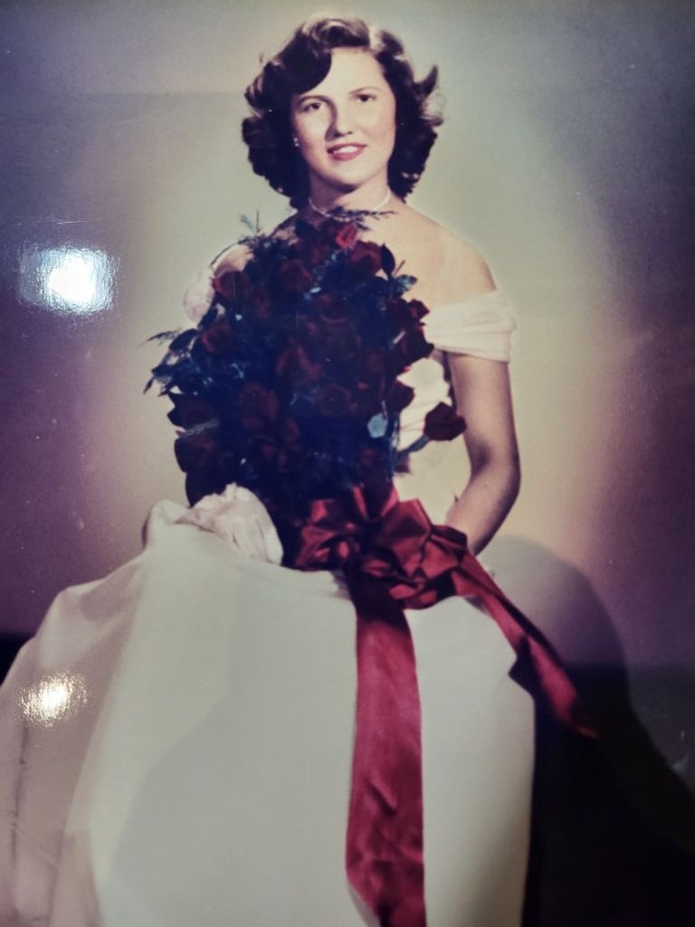 Virginia Lee