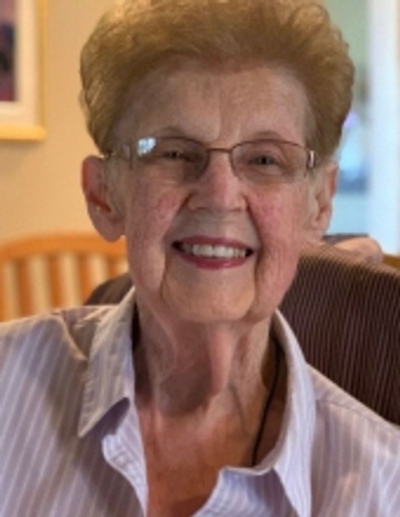 Betty Simmons Casto Profile Photo