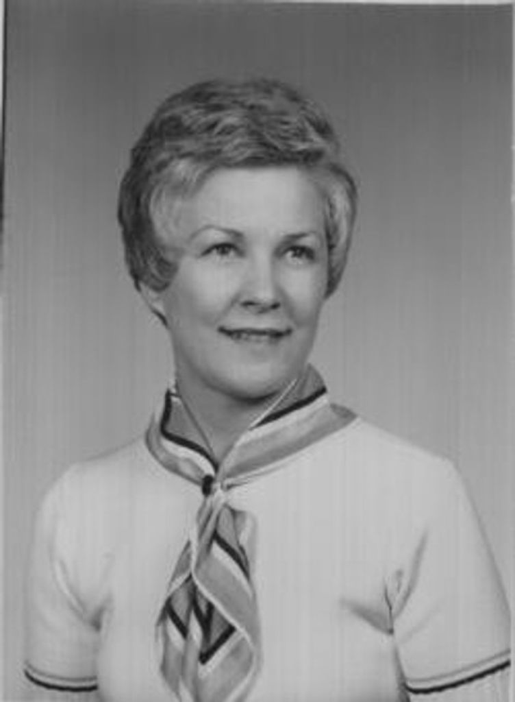 Rozalea Marcella White