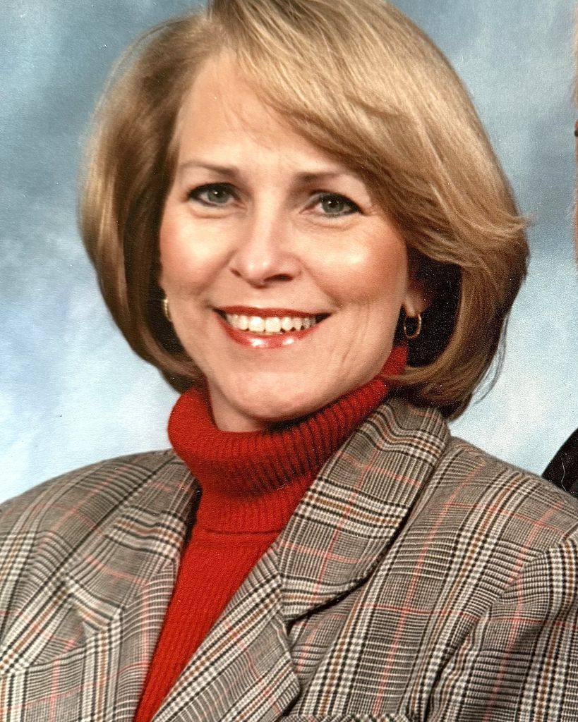 Martina "Tina" Moorhead Bull Profile Photo