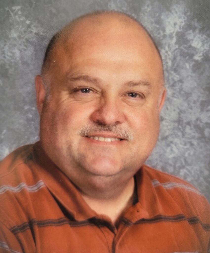 Shawn R Hadaway