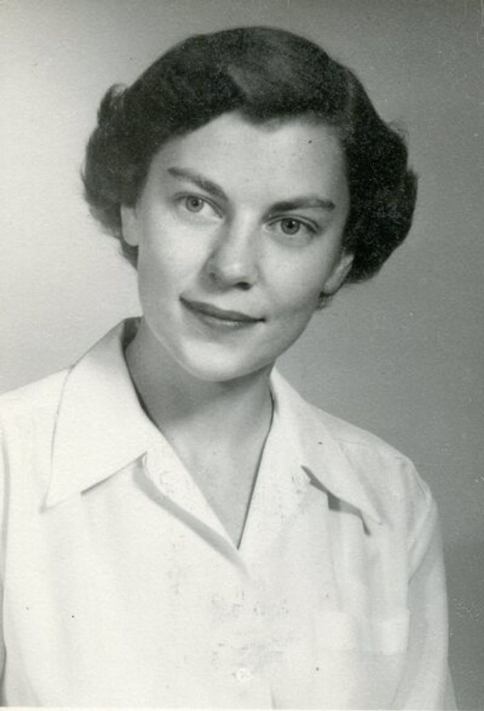 Julie Ann Roach Profile Photo