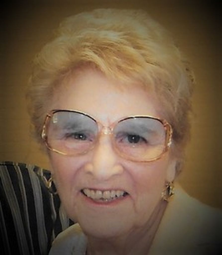 Dorothy Marie Hayes (Missey)