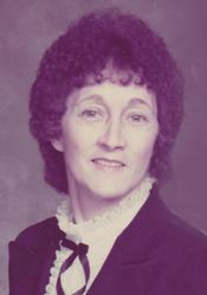 Della Casper