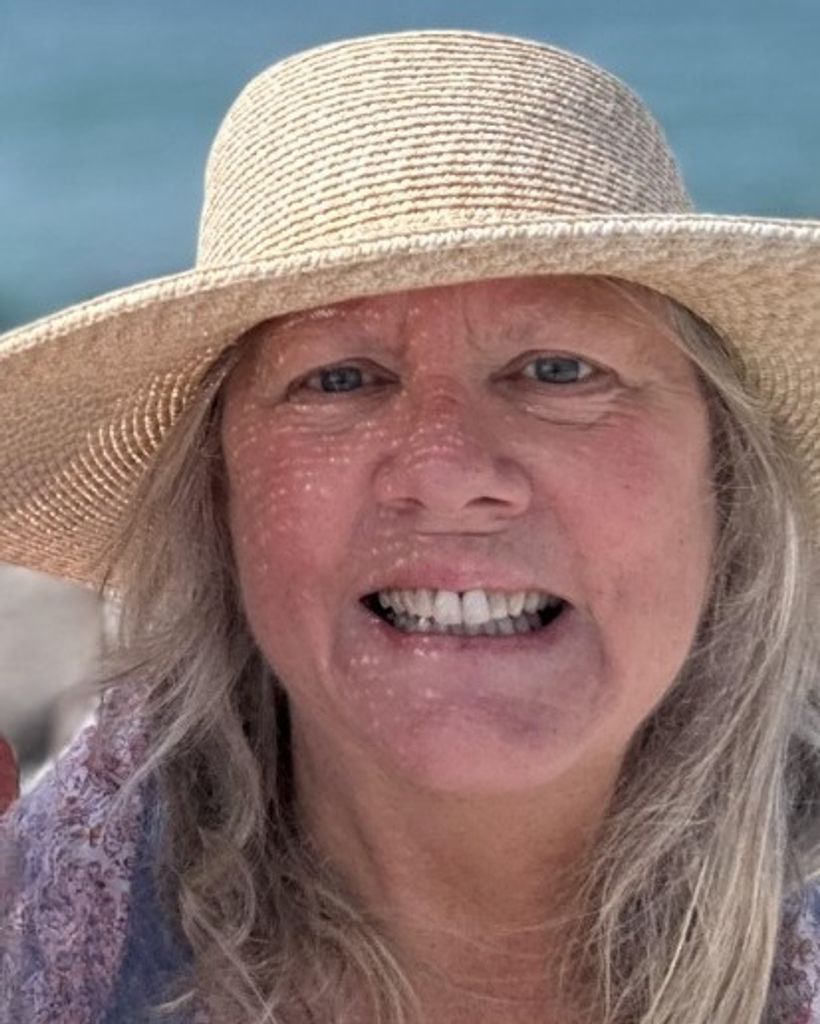 Carolyn Marie Plunkett