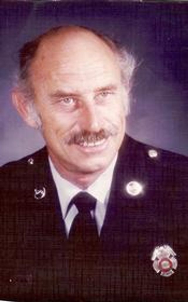 Robert "Bob" Berg
