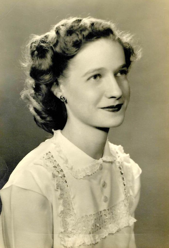 Catherine M. Reid-Straussner (Nee Stoff) Profile Photo