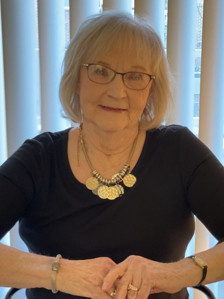 Lorna Larsen Profile Photo