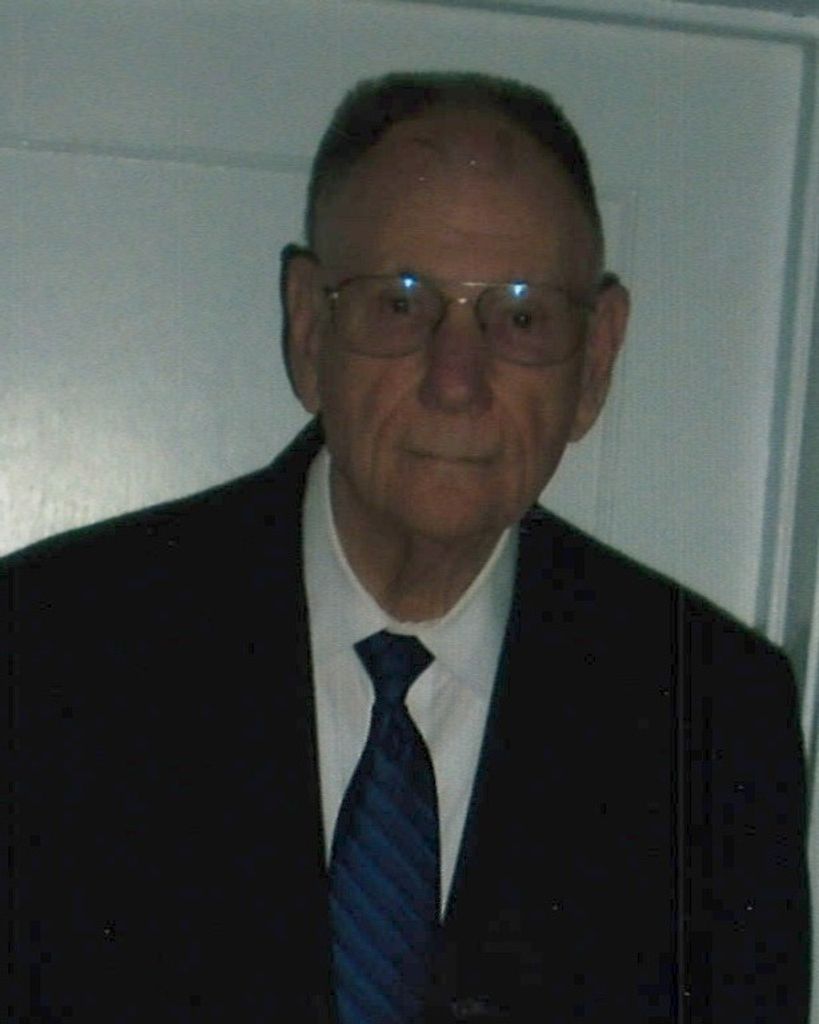 Roland Berthold Naumann Profile Photo