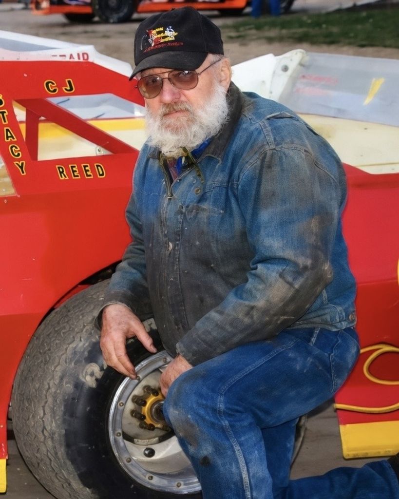 Everett Vincine Ebright Profile Photo