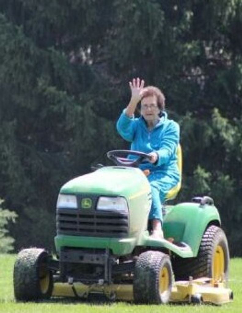 Juanita Pearl (Mcguire)  Sunday Profile Photo