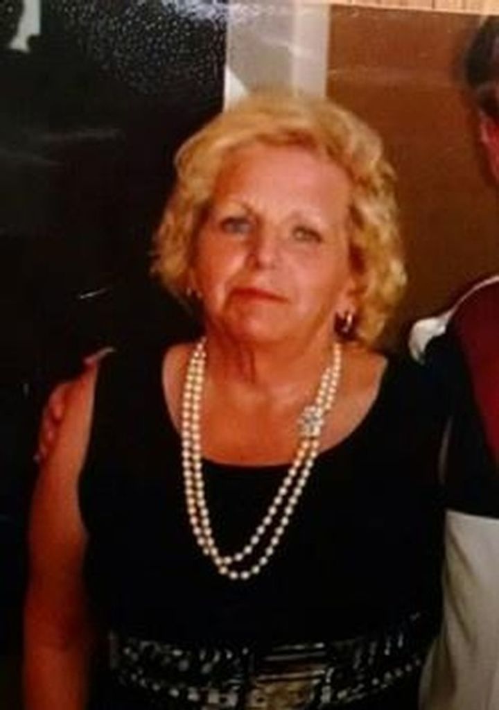 Carol Schneidmiller Daniels