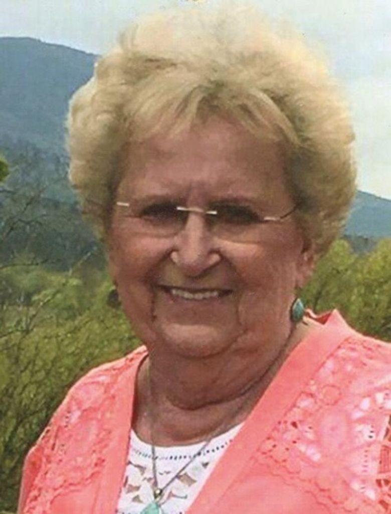 Mary Jo Triplett Profile Photo