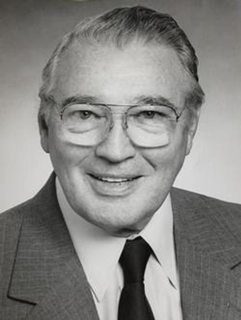Thomas Joseph Carbine Profile Photo