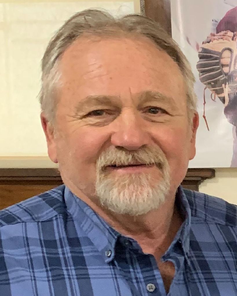 Daniel J. "Joe" Navrat Profile Photo