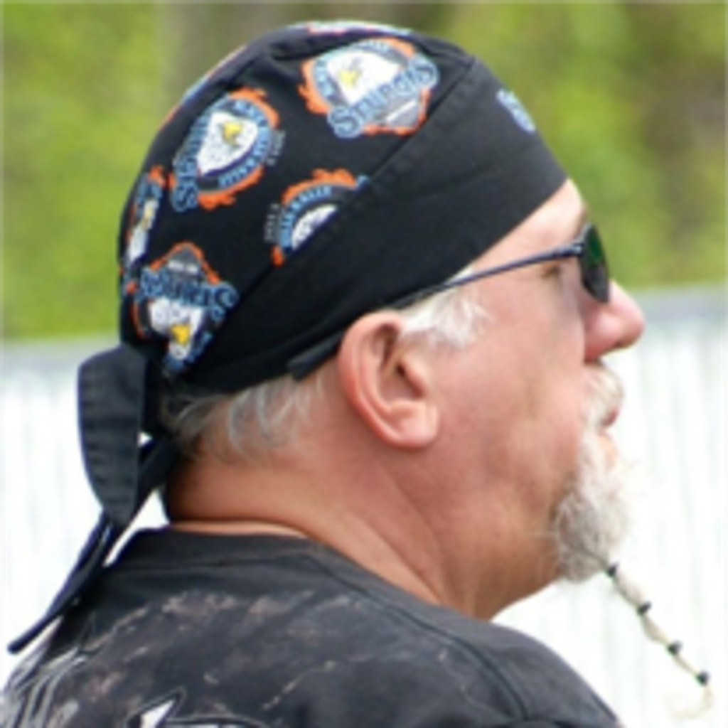 Robert "Bob" Eugene Estes