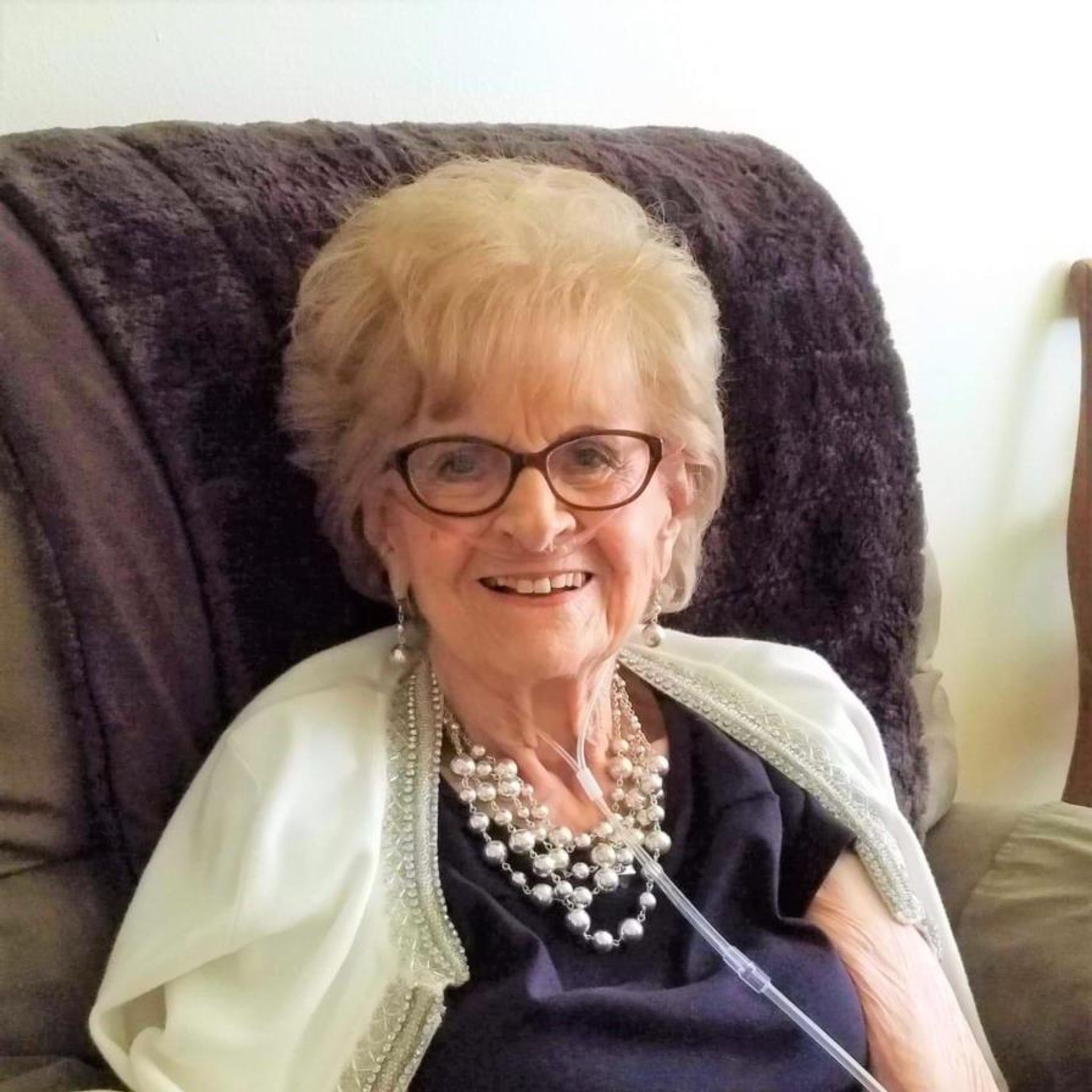 Maxine Laverne White photo gallery image 2 of 2