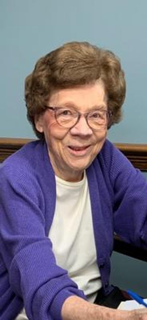 Elizabeth "Eab" Ann Lewis Profile Photo