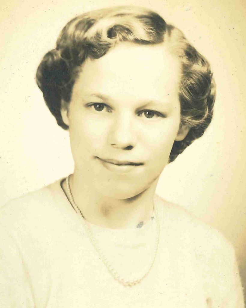 Donna Lou Wanek Profile Photo