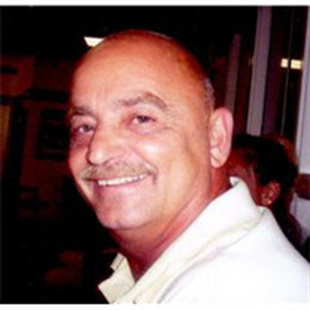 Robert L. Toyzan